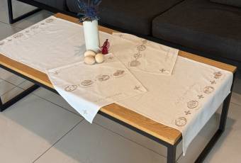 Table runner and napkins "Tisto" with embroidery